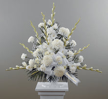 Load image into Gallery viewer, Traditional Funeral Spray with Glads
